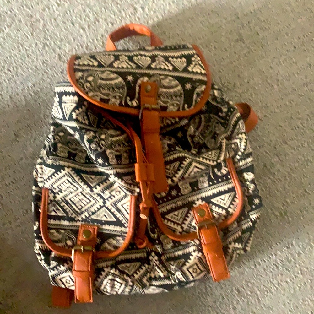 Leisure bag